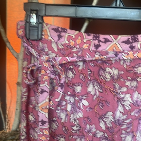 Buddha Sayalita  Cotton wrap/tie Skirt Set - Picture 6 of 8